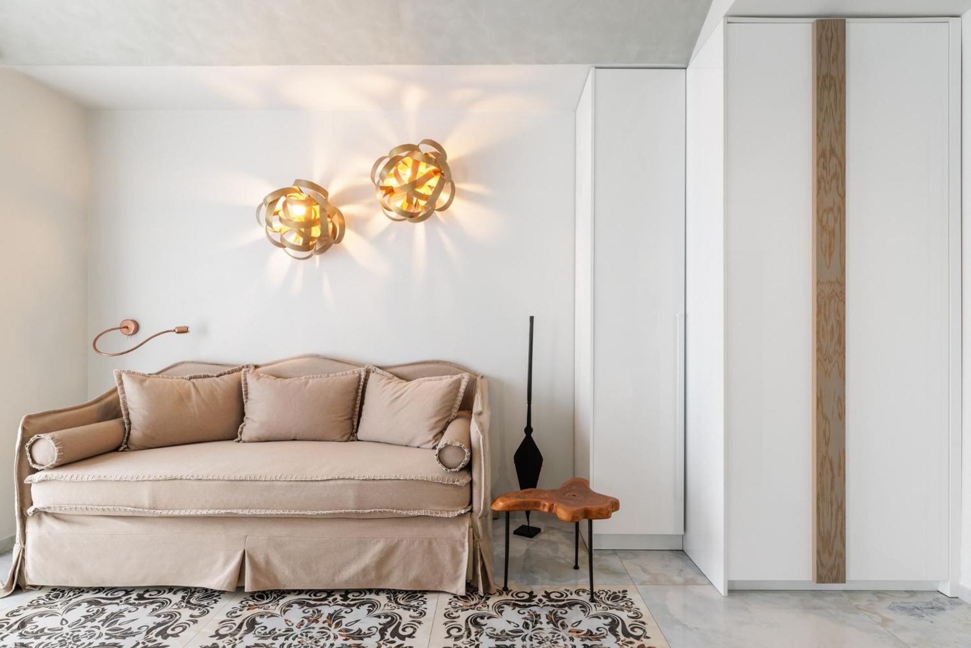 Blue Carpet Luxury Suites Pefkochori Bagian luar foto